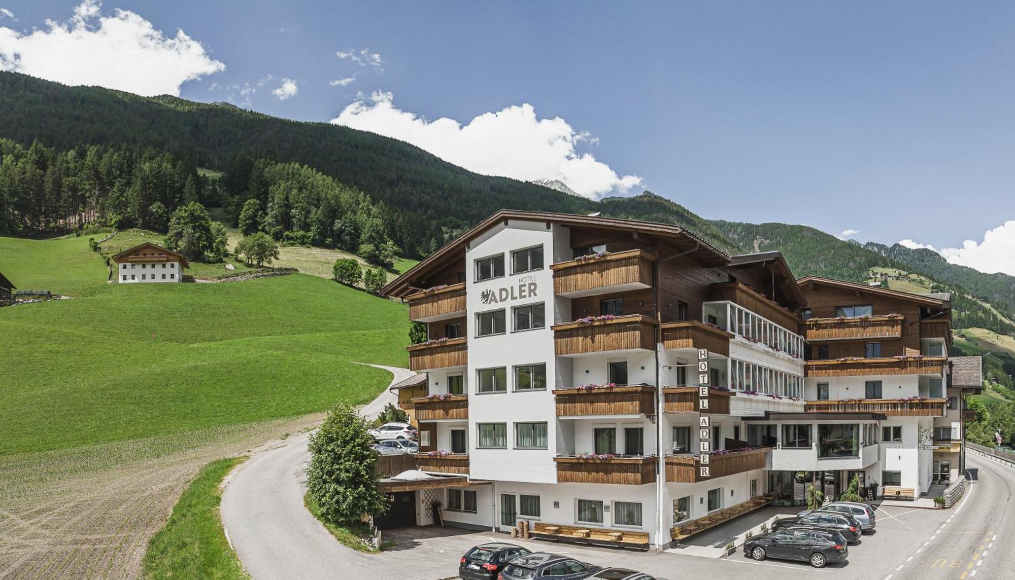 Hotel Adler Ahrntal Bagian luar foto