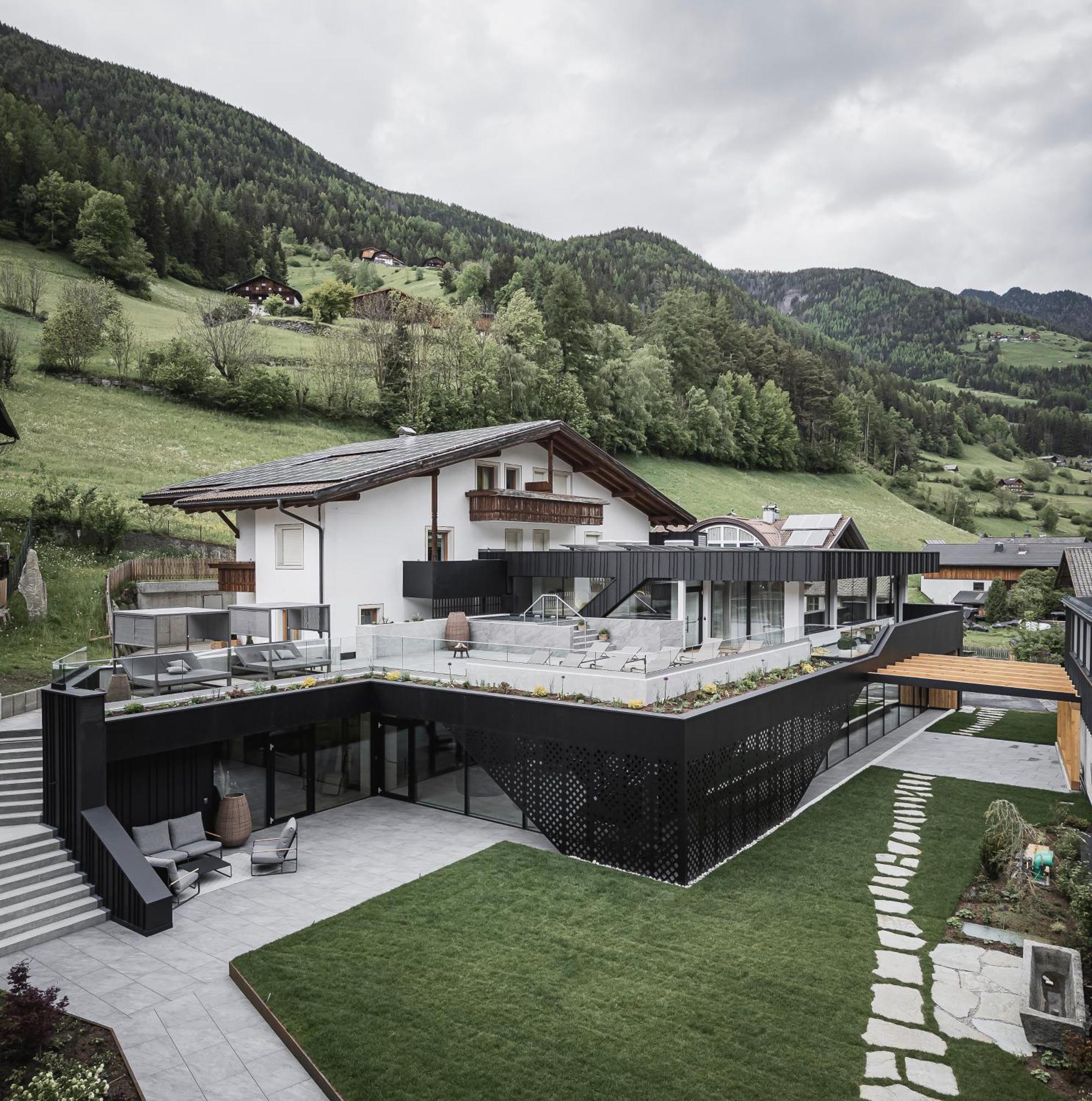 Hotel Adler Ahrntal Bagian luar foto
