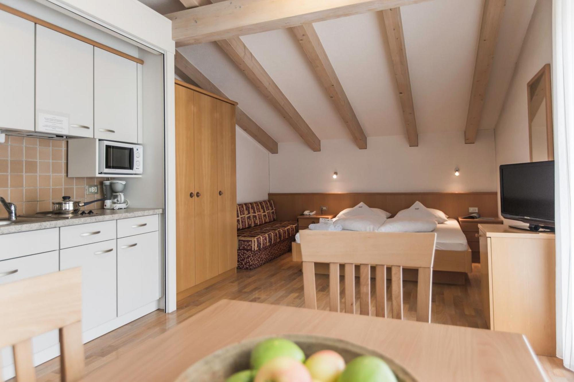 Hotel Adler Ahrntal Bagian luar foto