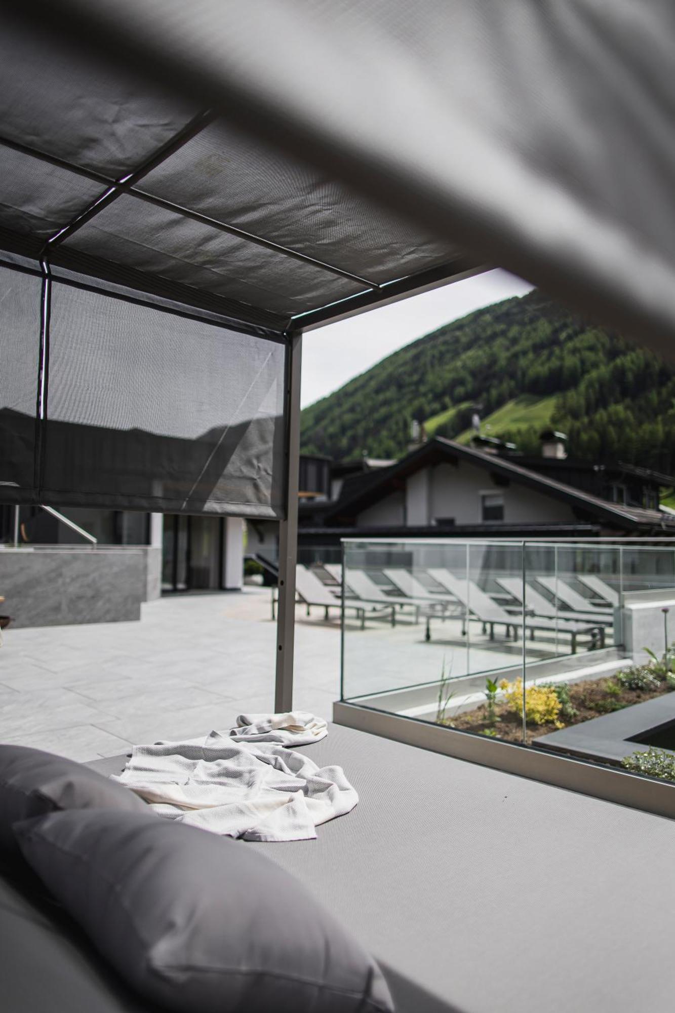 Hotel Adler Ahrntal Bagian luar foto