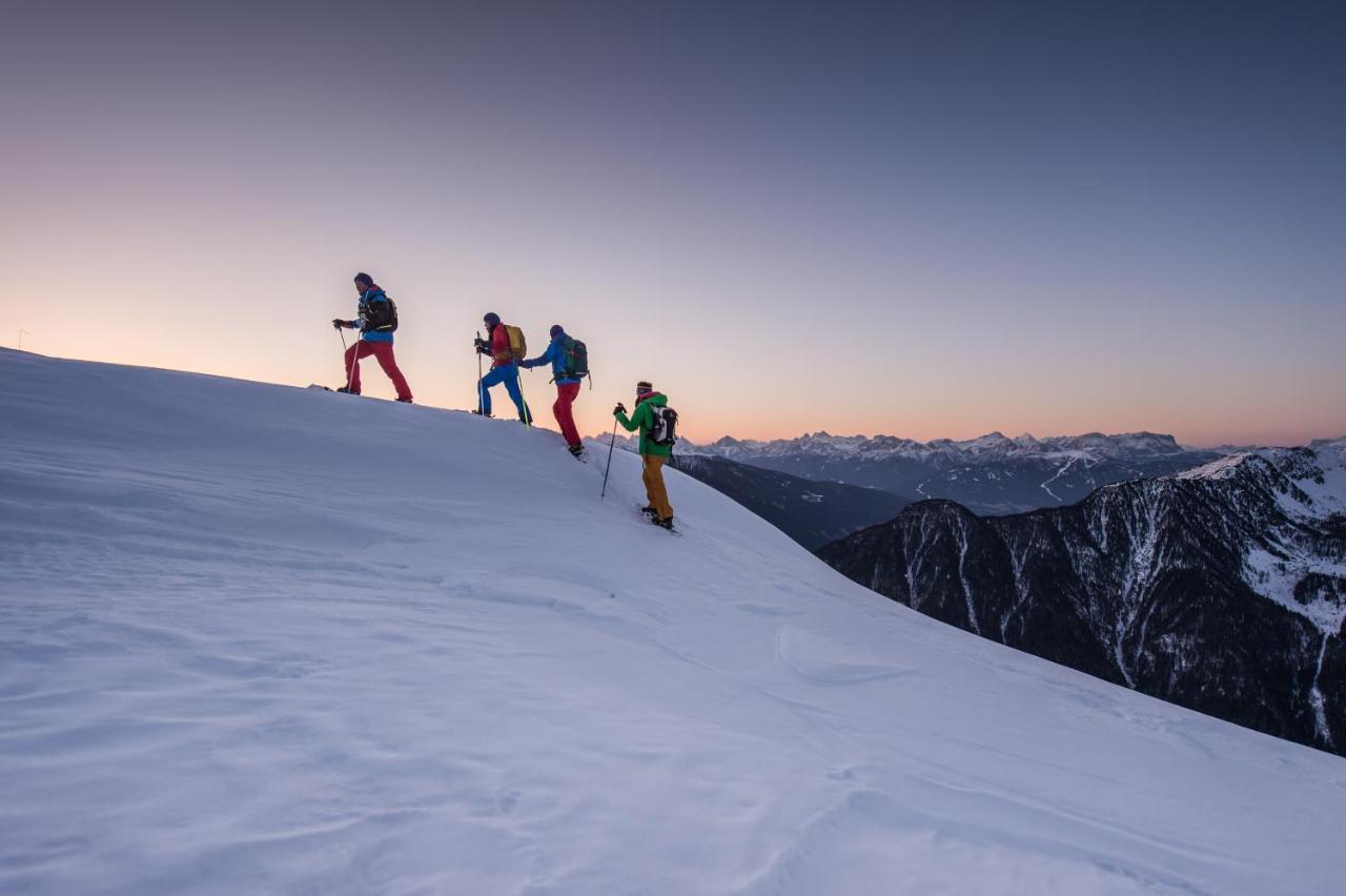 Hotel Adler Ahrntal Bagian luar foto